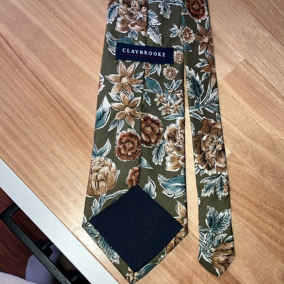 claybrooke Other - Claybrooke Floral Green and Brown Men's Tie